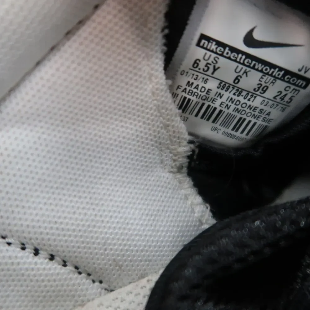 Nike Shoes Youth 6.5 Roshe One Running Sneaker Athletic Trainer Lifestyle Black